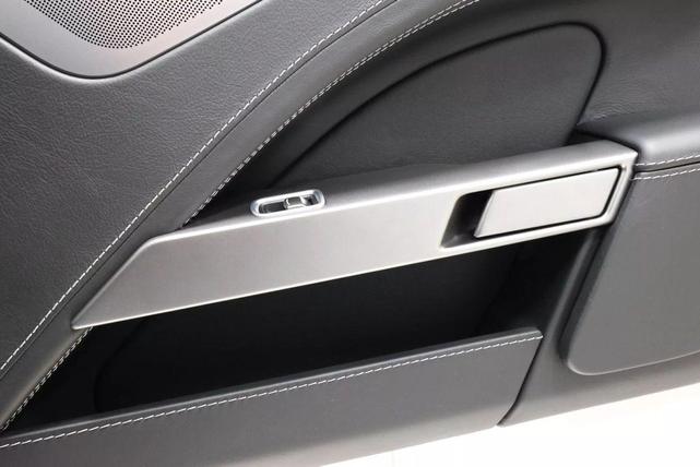 Photo of 2011 Silver Aston Martin Rapide