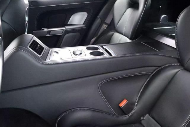 Photo of 2011 Silver Aston Martin Rapide