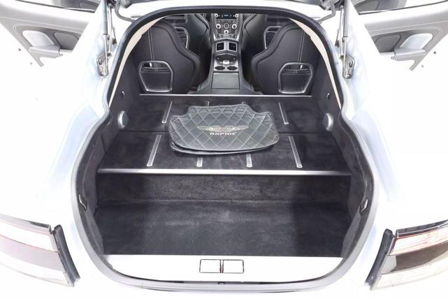 Photo of 2011 Silver Aston Martin Rapide