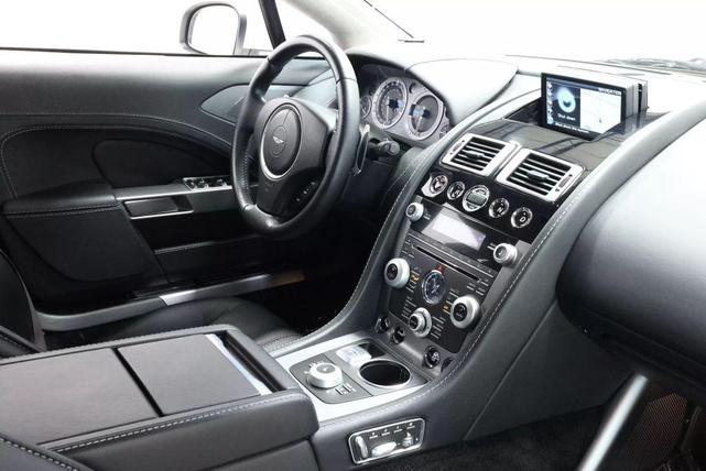 Photo of 2011 Silver Aston Martin Rapide