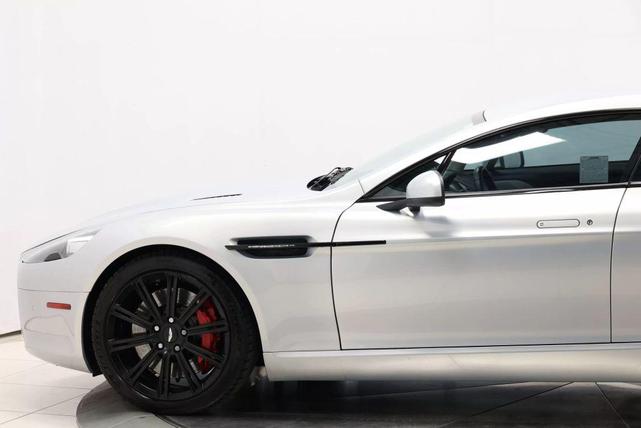 Photo of 2011 Silver Aston Martin Rapide
