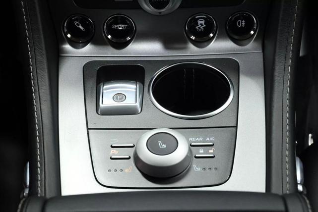 Photo of 2011 Silver Aston Martin Rapide