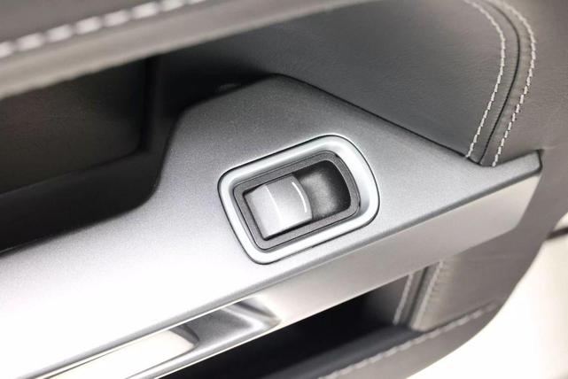 Photo of 2011 Silver Aston Martin Rapide