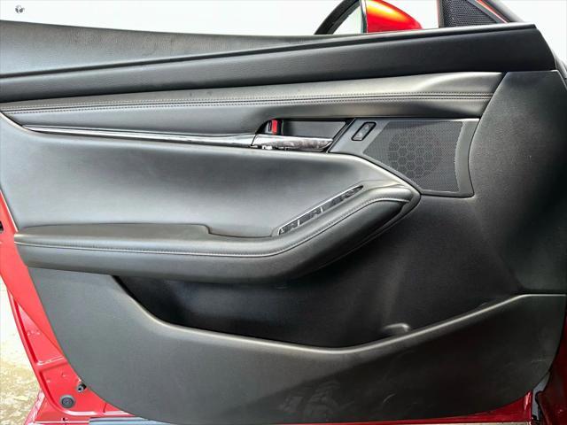Photo of 2019 Red Mazda Mazda3