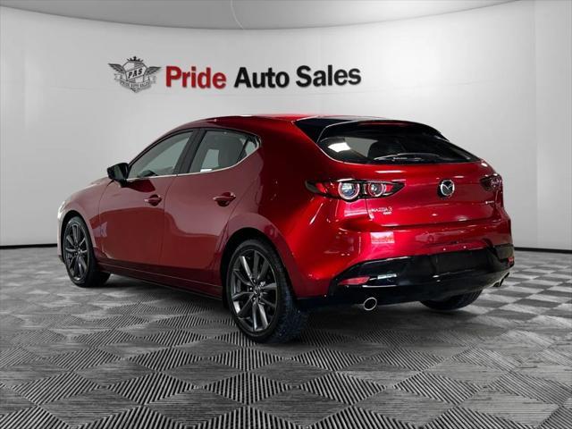 Photo of 2019 Red Mazda Mazda3