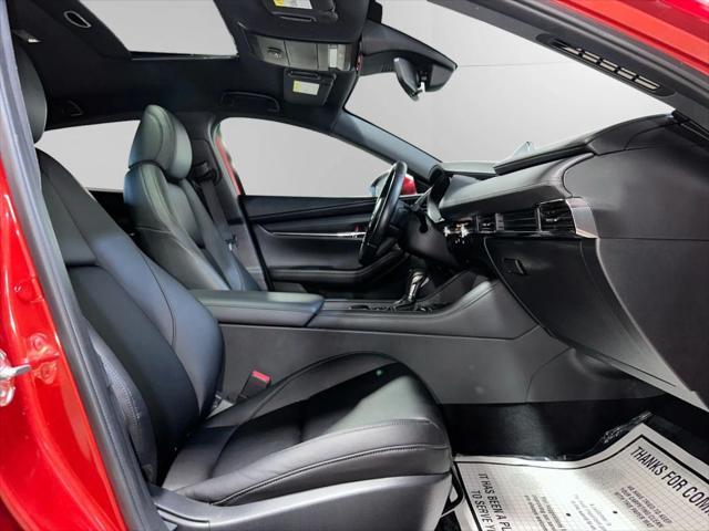 Photo of 2019 Red Mazda Mazda3