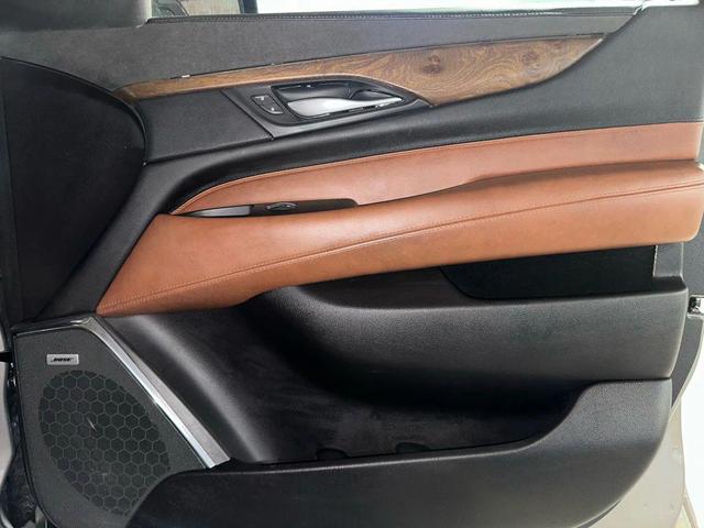Photo of 2018 Bronze Dune Metallic Cadillac Escalade