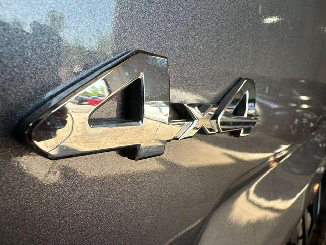 Photo of 2014 Magnetic Grey Metallic Toyota Tundra