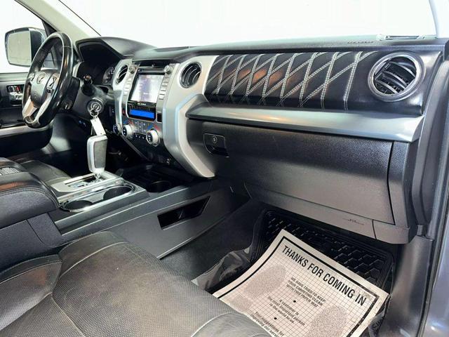 Photo of 2014 Magnetic Grey Metallic Toyota Tundra