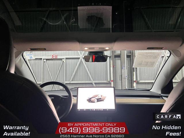 Photo of 2022 Solid Black Tesla Model 3