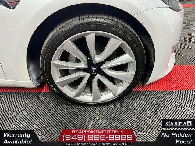 Photo of 2020 Pearl White Multi-Coat Tesla Model 3
