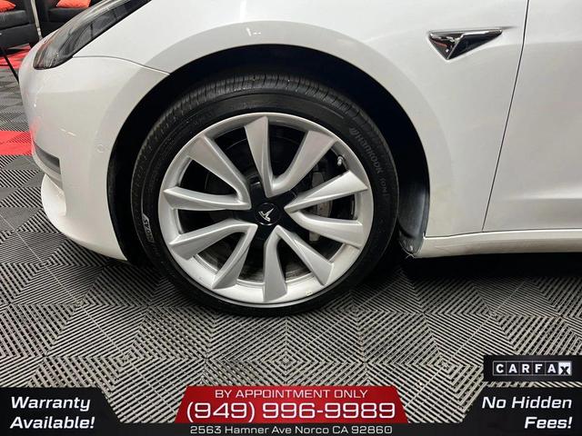 Photo of 2020 Pearl White Multi-Coat Tesla Model 3