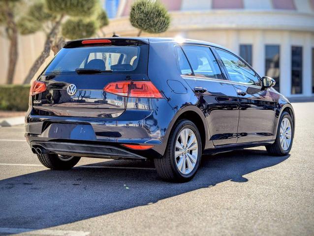 Photo of 2015 BLUE Volkswagen Golf