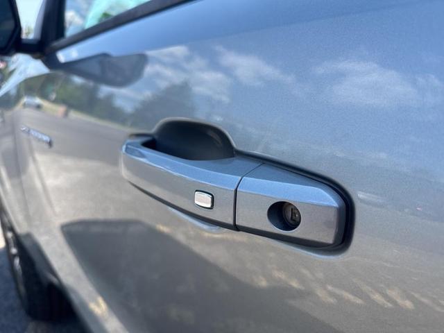 Photo of 2023 Sterling Gray Metallic Chevrolet Colorado