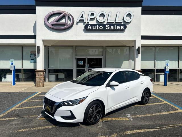 Photo of 2023 Cloud White Nissan Sentra