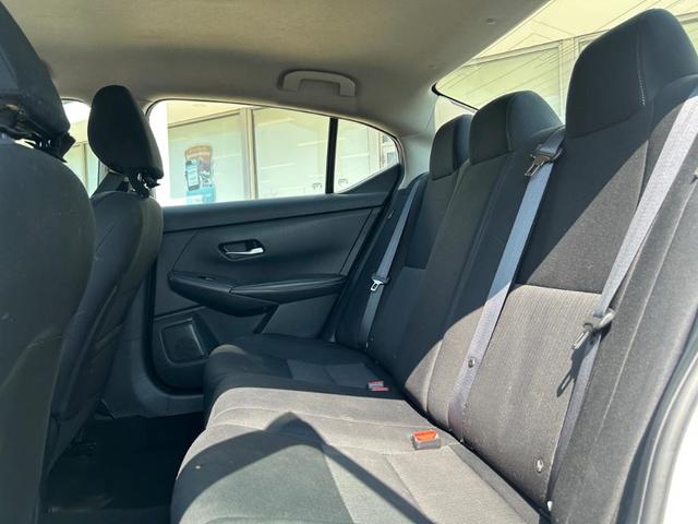 Photo of 2023 Cloud White Nissan Sentra