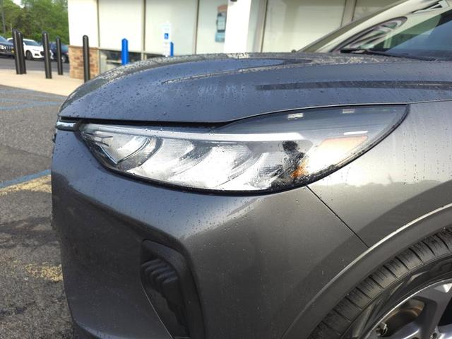 Photo of 2023 Gray Metallic Ford Escape