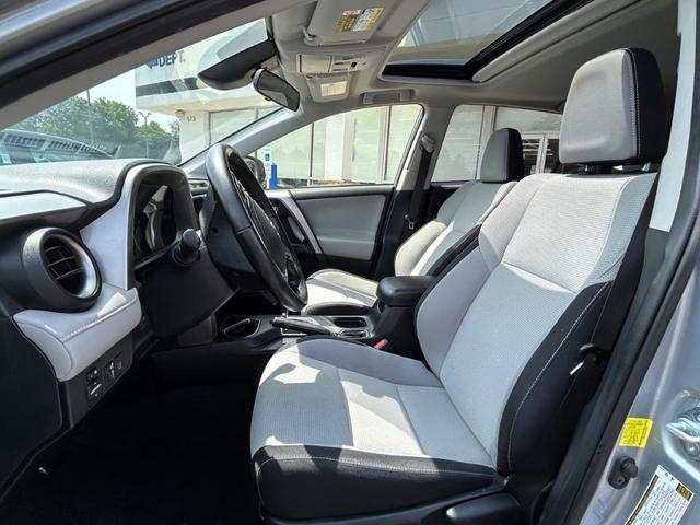 Photo of 2017 Silver Sky Metallic Toyota RAV4 Hybrid