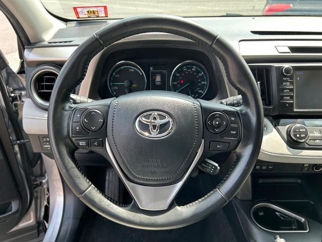 Photo of 2017 Silver Sky Metallic Toyota RAV4 Hybrid