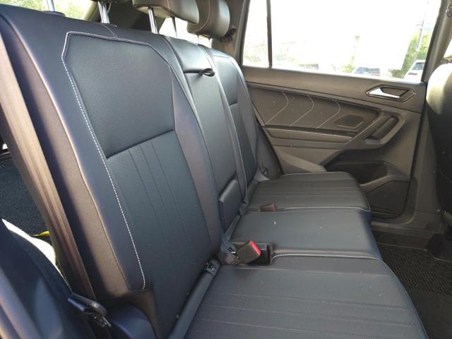 Photo of 2022 Platinum Gray Metallic Volkswagen Tiguan