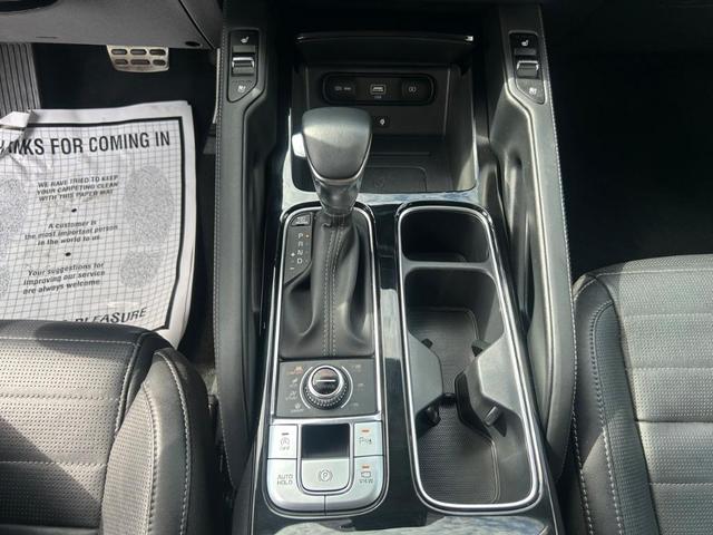 Photo of 2022 Sangria Red Kia Telluride