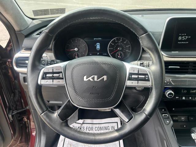 Photo of 2022 Sangria Red Kia Telluride
