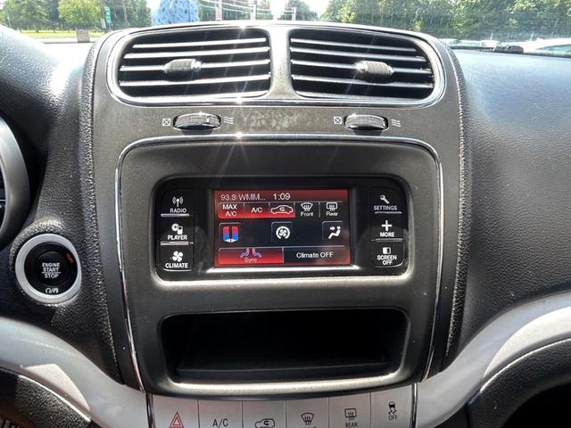 Photo of 2019 Destroyer Gray Clearcoat Dodge Journey