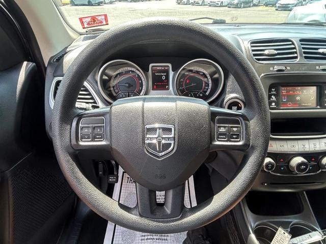 Photo of 2019 Destroyer Gray Clearcoat Dodge Journey