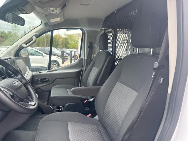 Photo of 2023 Oxford White Ford Transit-250