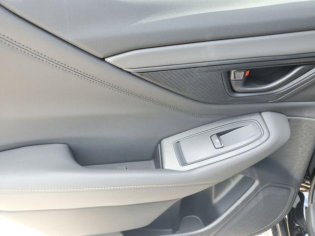Photo of 2025 Crystal Black Subaru Outback