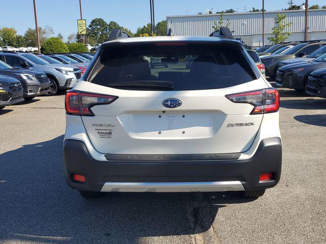 Photo of 2023 Crystal White Pearl Subaru Outback