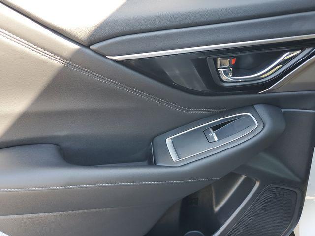 Photo of 2023 Crystal White Pearl Subaru Outback