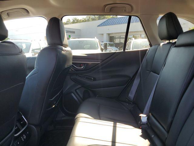 Photo of 2023 Crystal White Pearl Subaru Outback