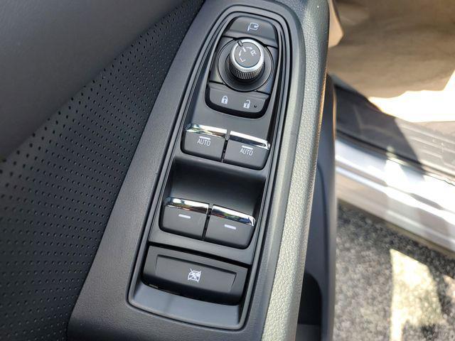 Photo of 2025 Ice Silver Subaru Ascent