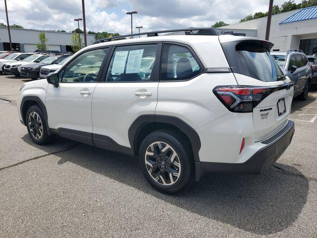 Photo of 2025 Crystal White Subaru Forester