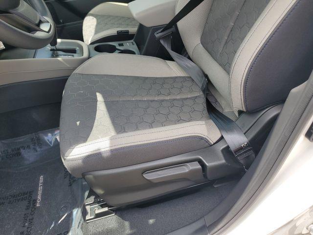 Photo of 2025 Crystal White Subaru Forester