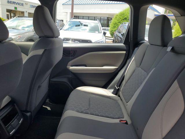 Photo of 2025 Crystal White Subaru Forester