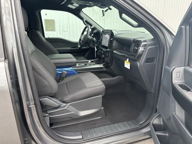 Photo of 2025 Carbonized Gray Metallic Ford F-150