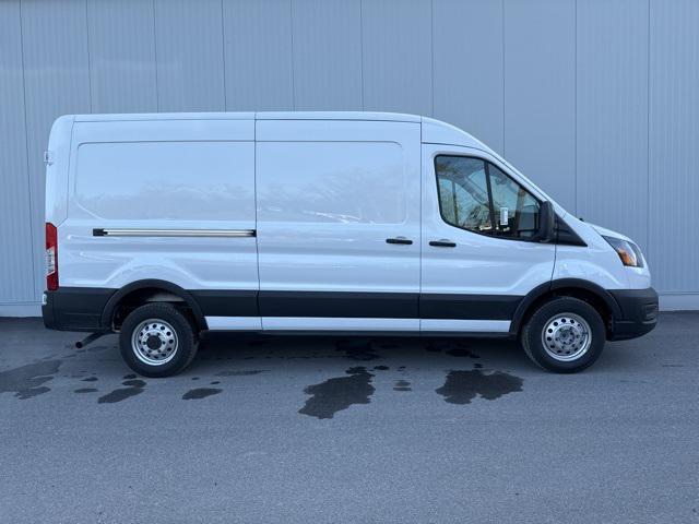 Photo of 2025 Oxford White Ford Transit-350