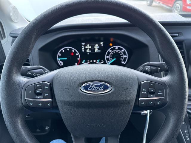 Photo of 2025 Oxford White Ford Transit-350