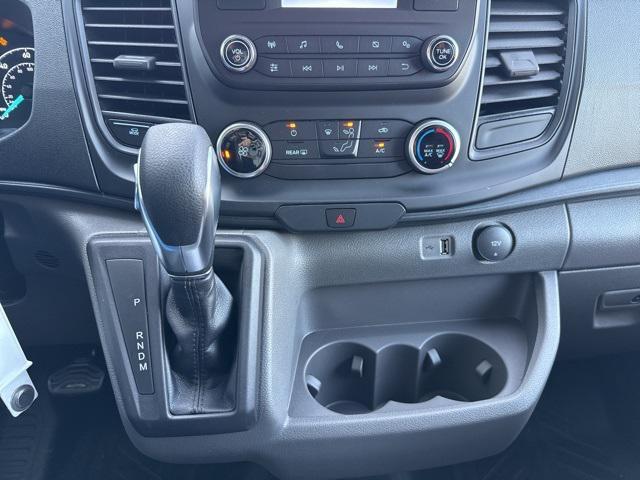 Photo of 2025 Oxford White Ford Transit-350
