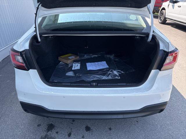 Photo of 2025 Crystal White Pearl Subaru Legacy