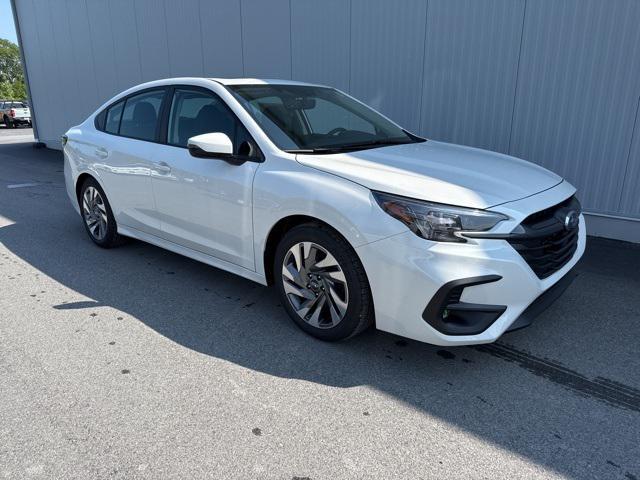 Photo of 2025 Crystal White Pearl Subaru Legacy