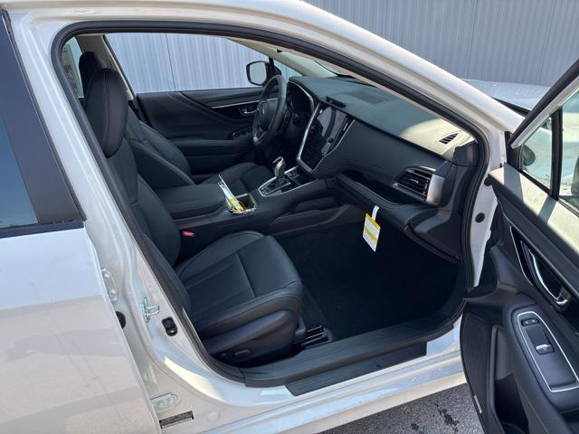 Photo of 2025 Crystal White Pearl Subaru Legacy