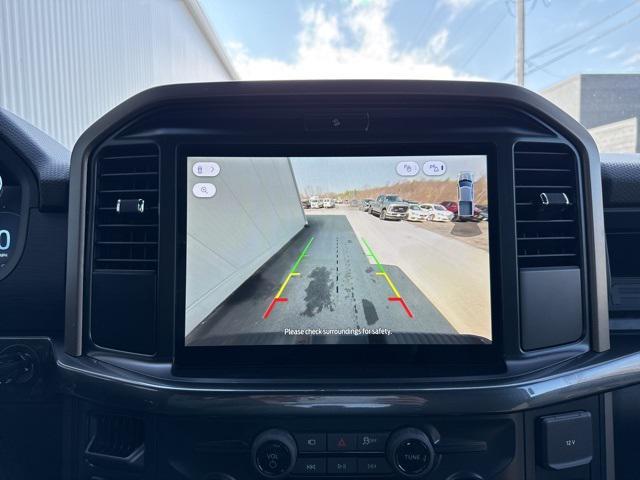 Photo of 2025 Oxford White Ford F-150