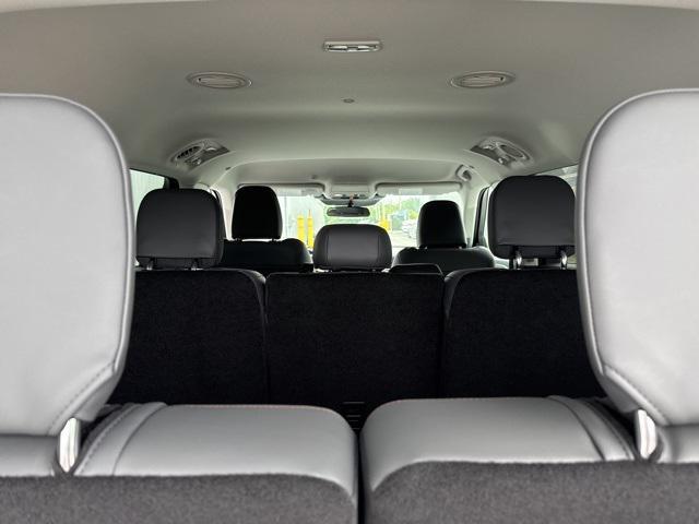 Photo of 2025 Carbonized Gray Metallic Ford Explorer