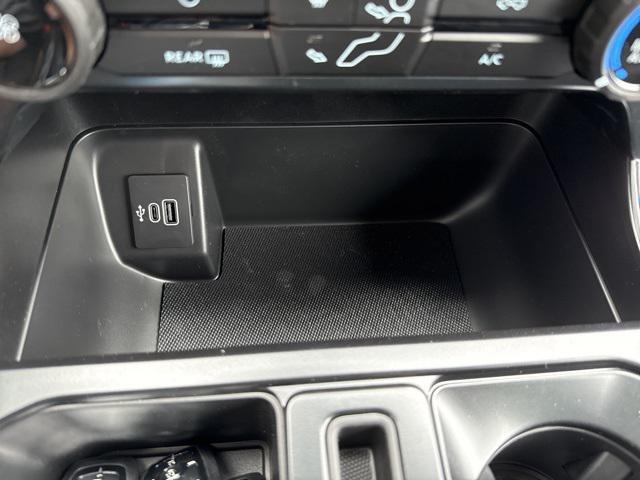 Photo of 2025 Space White Metallic Ford F-150