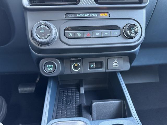 Photo of 2025 Green Ford Maverick
