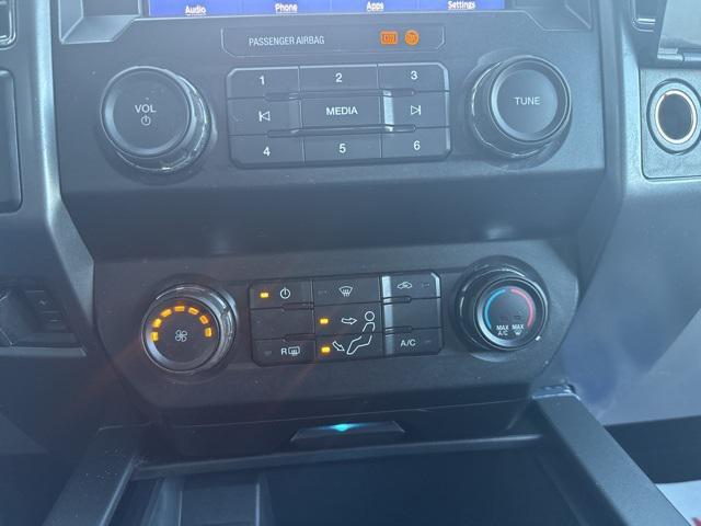 Photo of 2022 Carbonized Gray Metallic Ford F-350