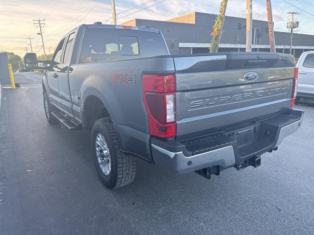 Photo of 2022 Carbonized Gray Metallic Ford F-350